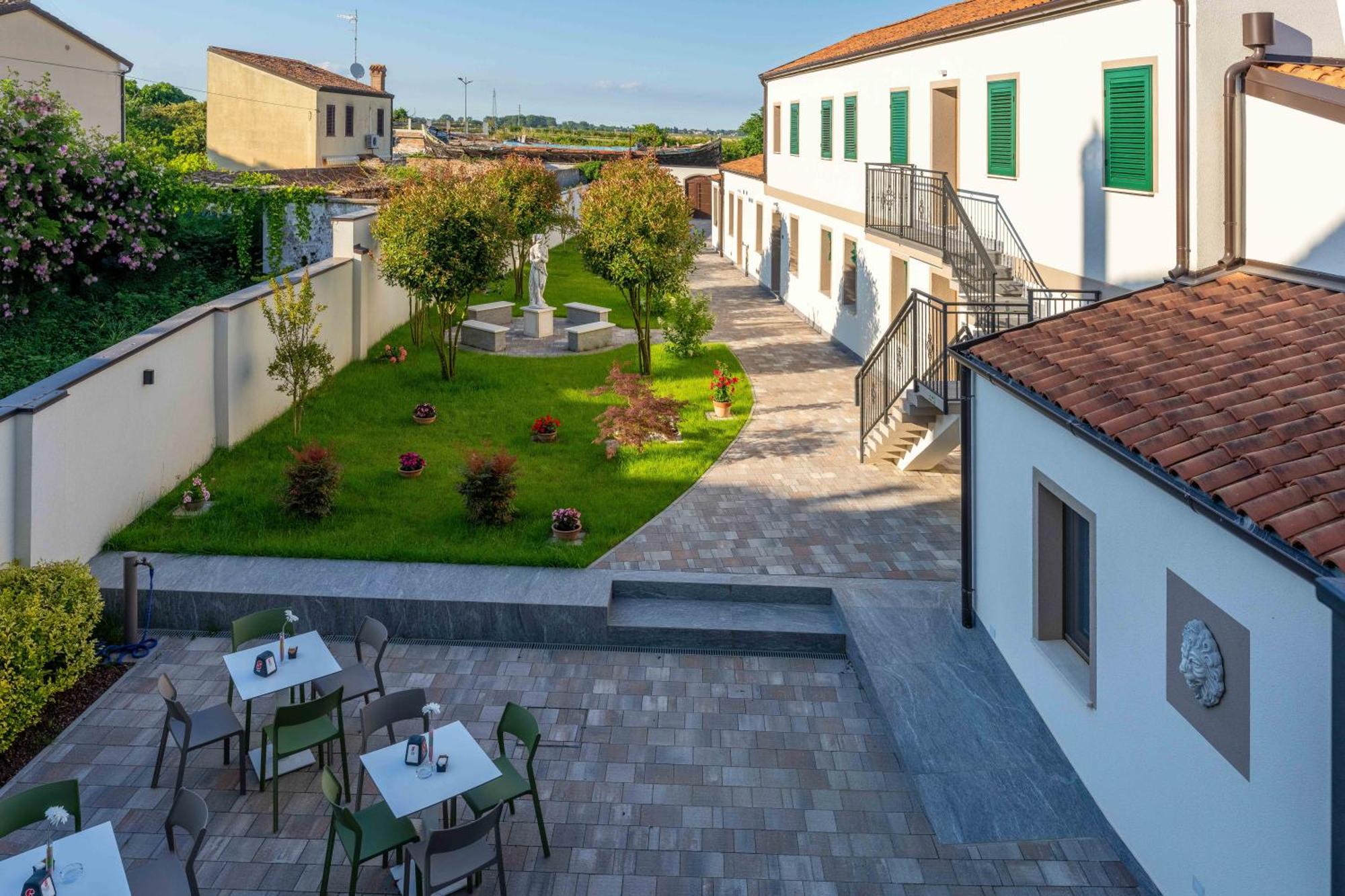 كوماكيو Villa Carducci المظهر الخارجي الصورة
