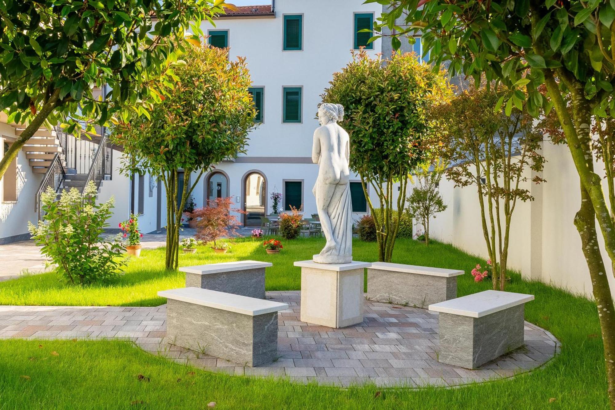كوماكيو Villa Carducci المظهر الخارجي الصورة