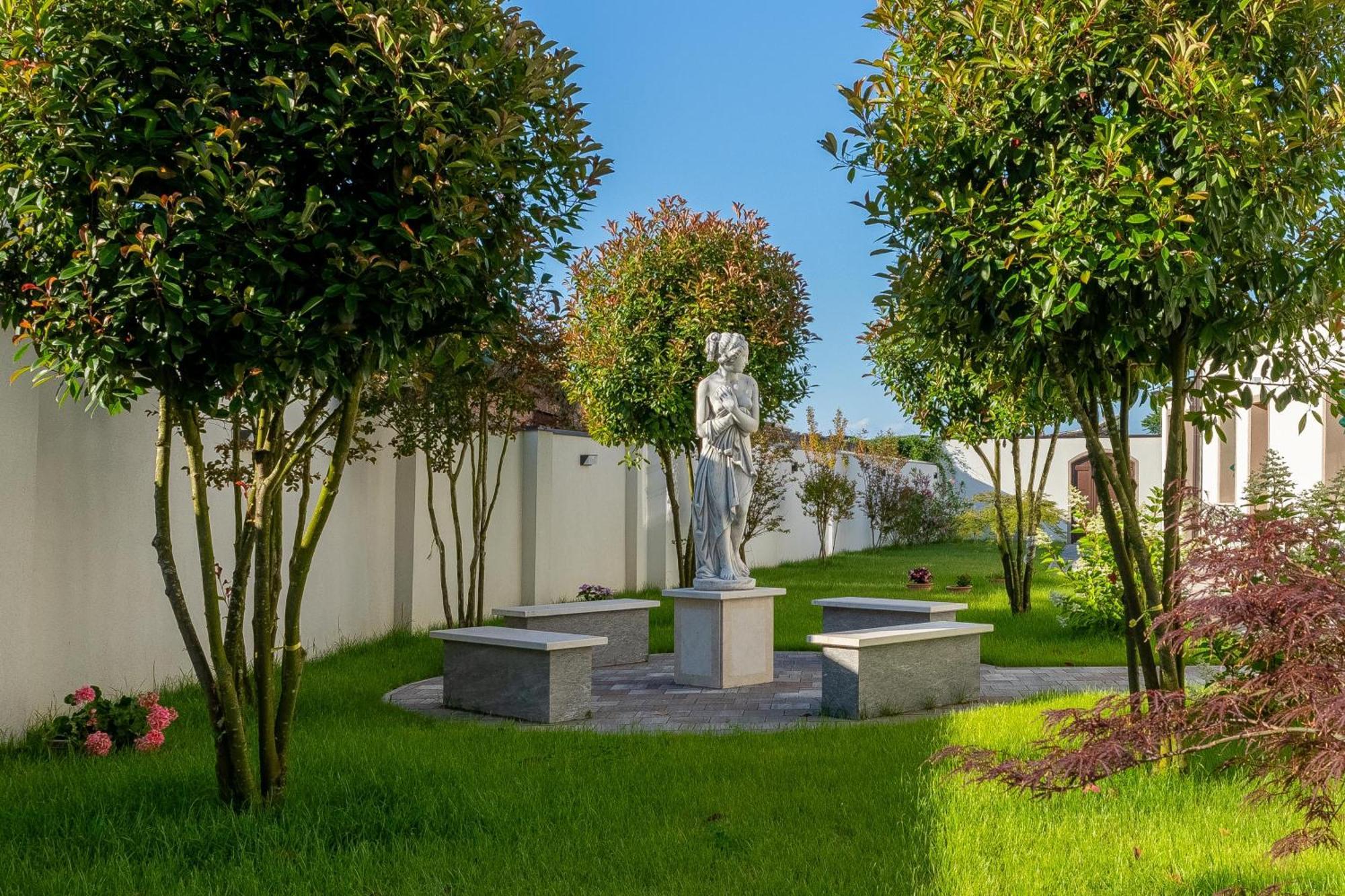 كوماكيو Villa Carducci المظهر الخارجي الصورة